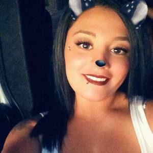 Meet your Posher, Amalia